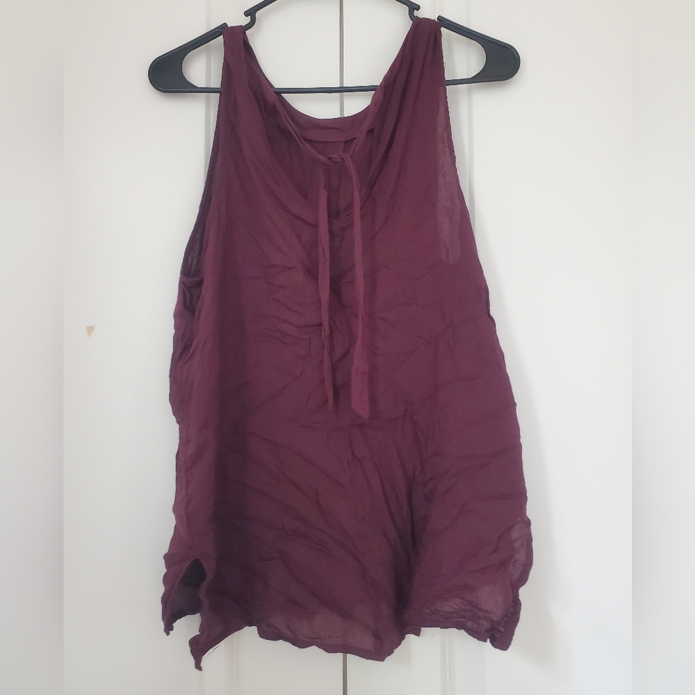 Maroon top